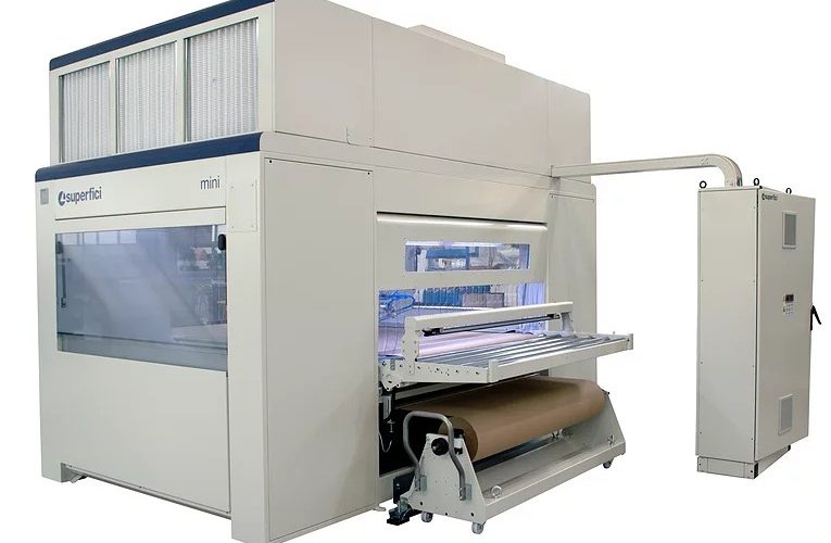 Superfici Mini Plus Automatic Spray Sachine